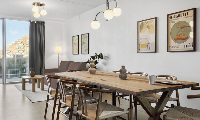 Aarhus C Apartment | The Marina Suite, Including 1x Free Private Parking Spot