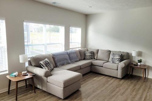 Elkhorn House | The Meadowlark at Coventry Rows