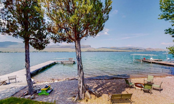 Big Arm House | The Meadowlark Cabin