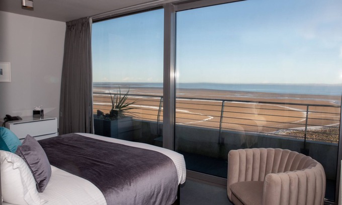 Morecambe Hotel | The Midland