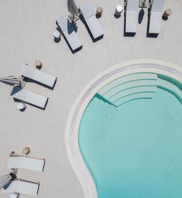 Platis Gialos Villa | The Mykonian Escape