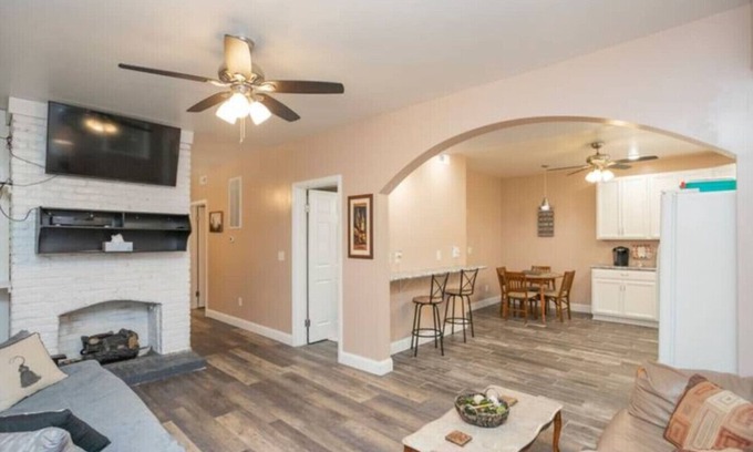 Nashville Apartment | *The Nashville Nest! Minutes frm DT and Airport*