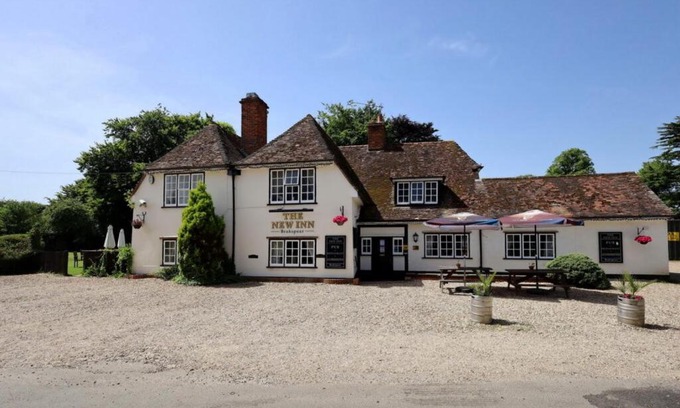Kidmore End Hotel | The New Inn