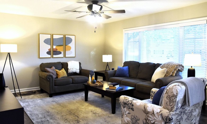 Newark House | The Newark Nest - a modern retreat