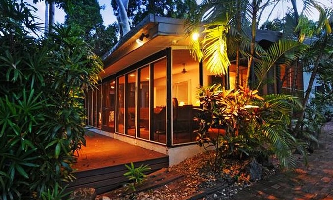 Oak Beach House | The Oak Beach Beachhouse 24 Oak Beach Rd