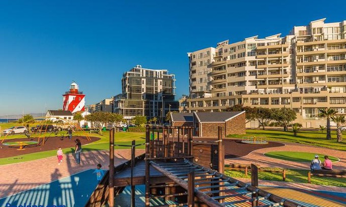 Green Point Apartment | The Odyssee 409