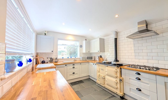 Lelant House | The Old Barn near St Ives - Rustic Charm & Space