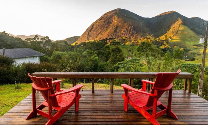 Bocaina de Minas Cabin | The Old Cheese Factory: Tlatetzauhtli