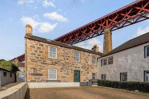 North Queensferry House | The Old Jail - Iconic Views