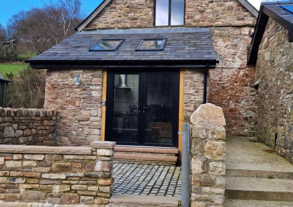 Llanvair Kilgeddin House | The Old Pig Sty