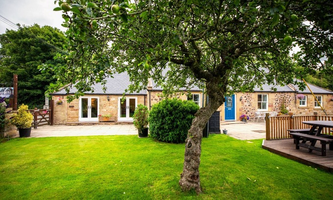 Kelso House | The Old Smithy Converted Blacksmiths - Sleeps 7 and pet friendly (upto 2 dogs)