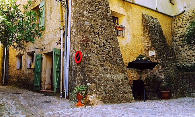 Entrecasteaux House | The old stable in Provence(Verte) Entrecasteaux,Var. Coast 50ms,Airport 60ms