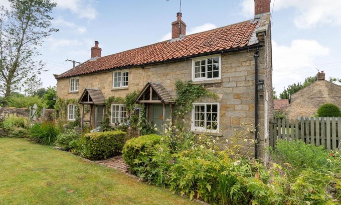 Cropton House | The Old Watchmaker's Shop