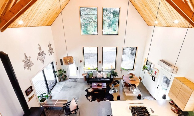 Klamath County Apartment | The Outpost Properties: Keno House