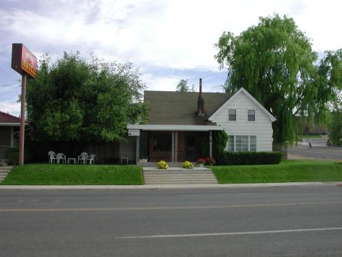 Escalante Hotel | The Padre Motel