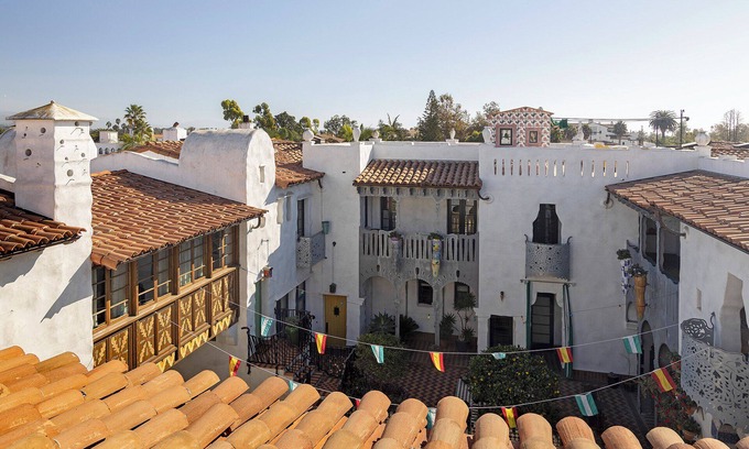 Santa Barbara Apartment | The Penthouse at El Andaluz is a spectacular penthouse in the heart of downtown Santa Barbara