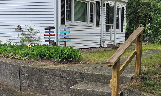 Pentwater House | The Pentwater House