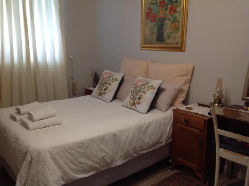 Caledon House | The Pink Door