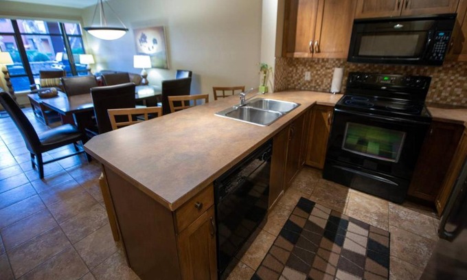 South Pandosy House | The Playa Del Sol Experience #350