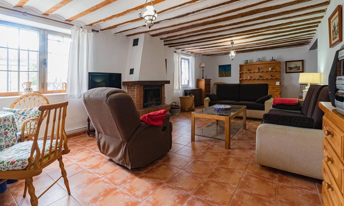 Almenar de Soria Cottage | The Poet's Fifth