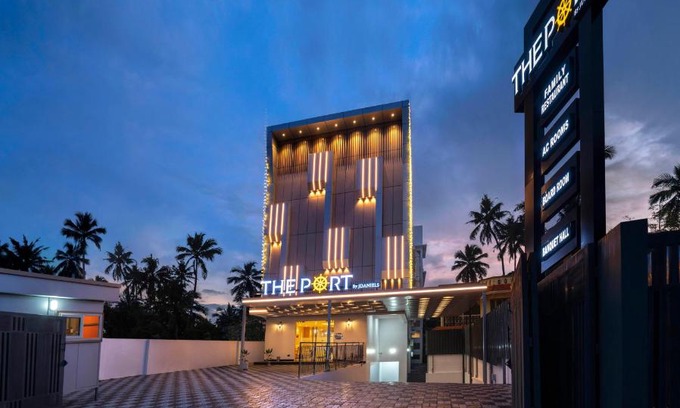 Neyyattinkara Hotel | THE PORT BY JDANIELS