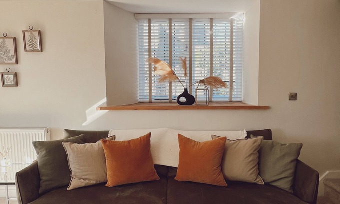 Mathern Cottage | The Potting Shed – A Historic Haven with Modern & Stylish Comforts