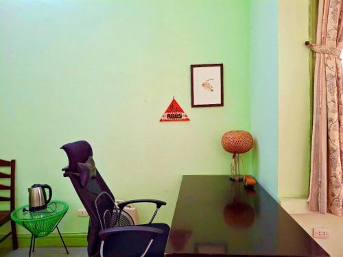 Van Mieu House | The Rails - Single Room F03