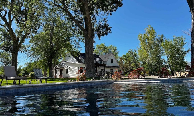Reno Other | The Ranch House – Pool, Hot Tub & Fire Pit Retreat