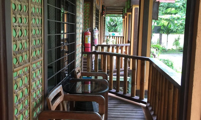 Panglao Hotel | The Red Palm Resort