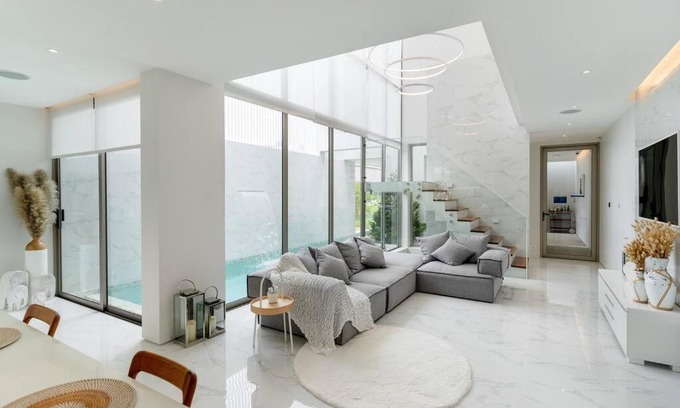 Bang Tao Villa | The Residence by Andaman Villa