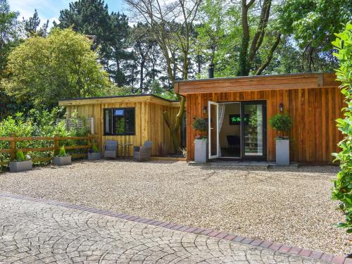 Ringwood House | The Retreat