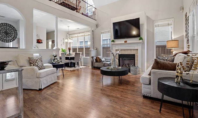 Memphis House | The River Walk at Harbor Town