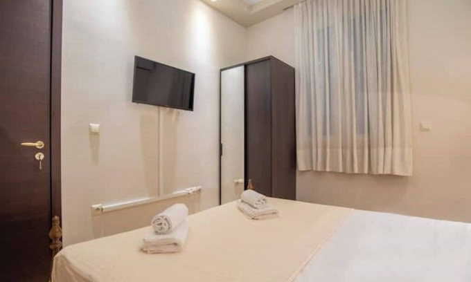 Omonia Apartment | the Royal Athenian Apartmentnn
