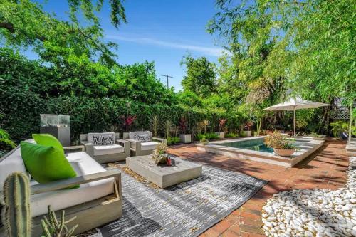 Golfview House | The Royale Garden villa spa yoga room