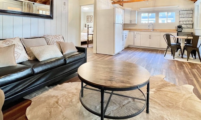 Hillsboro Cottage | The Rustic Retreat - Lakefront Cottage on Franklin Pierce Lake!