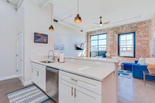 Newport News Apartment | The Saf-e House Downtown Newport News