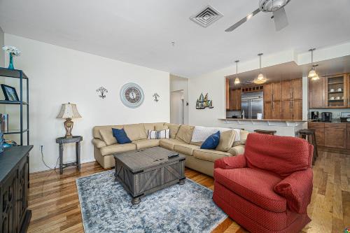 Sandbridge Apartment | The Sanctuary - Serenity Now 418A