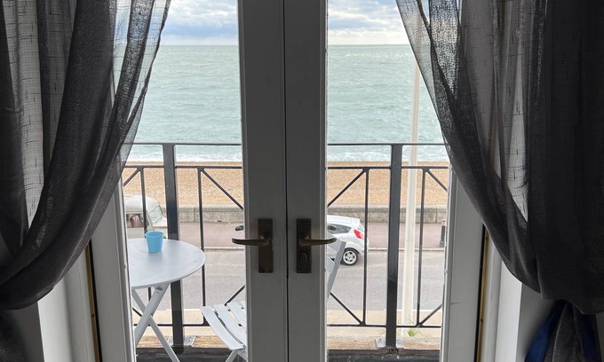 Sandgate Hotel | The Sandgate Hotel