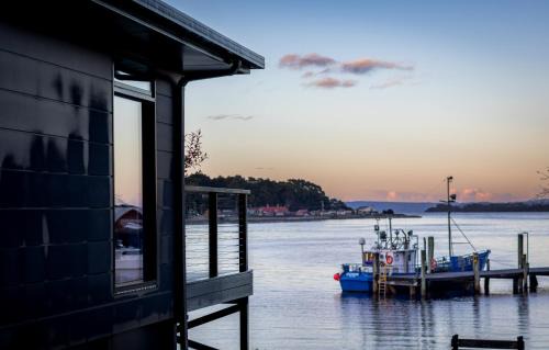 Strahan House | The Seafarer