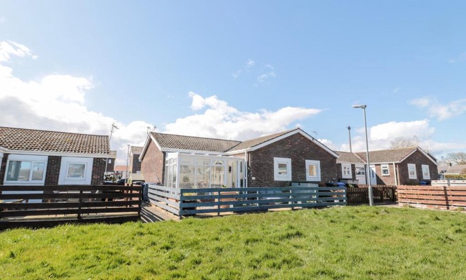 Beadnell Apartment | The Snug