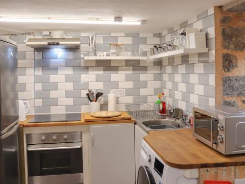 Y Felinheli House | The Snug