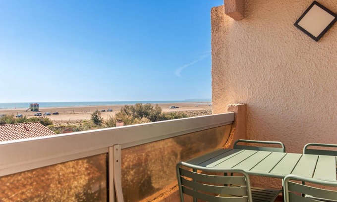 Port-la-Nouvelle Apartment | The sound of the waves