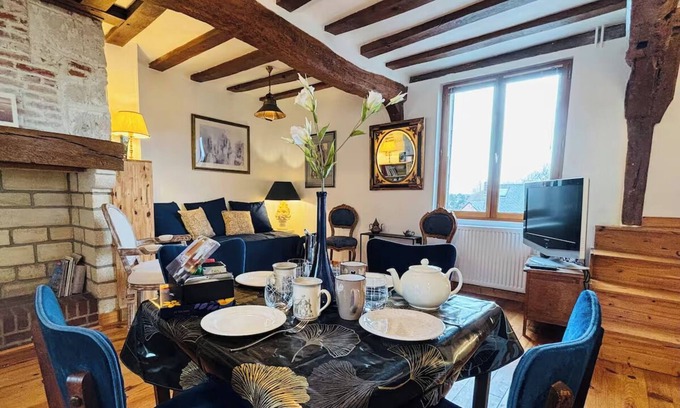 Honfleur House | The striped house in the historic heart of Honfleur