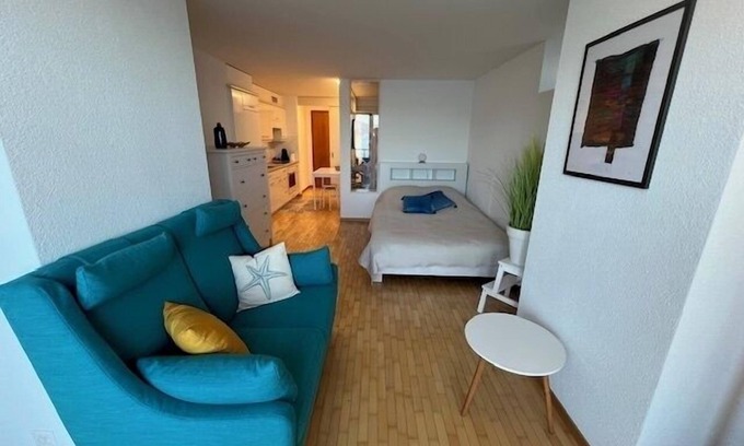 Saint-Gingolph Apartment | The studio is ideally located on the shores of Lake Geneva, in Saint-Gingolph. A unique location, wi