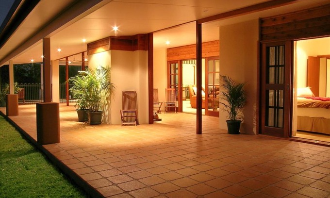 Atherton Cabin | The Summit Rainforest Retreat