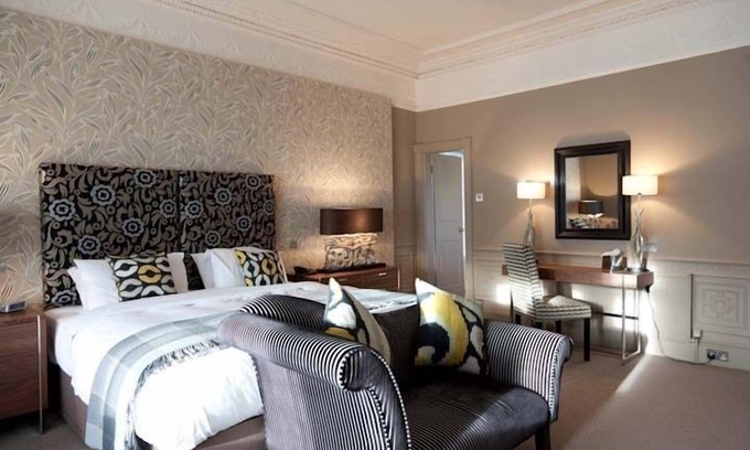 Melrose Hotel | The Townhouse Hotel