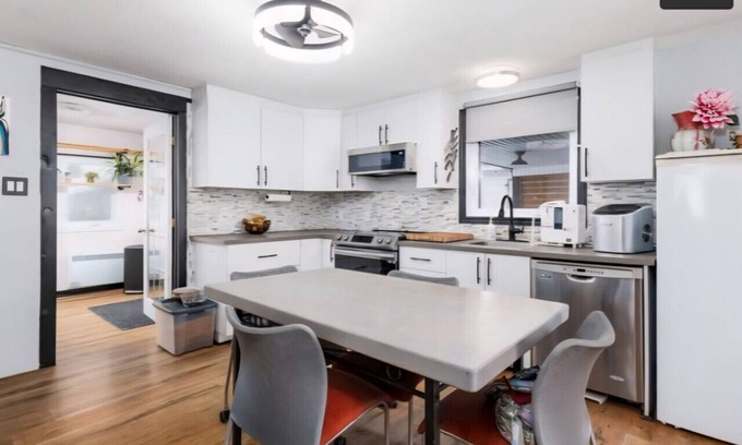 Gatineau Apartment | The tree bedrooms family nest