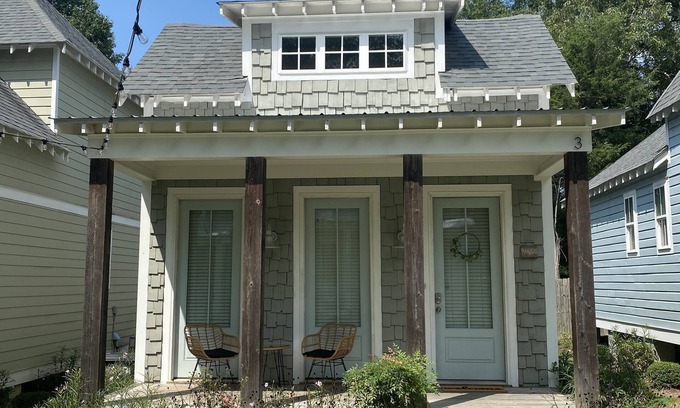 Auburn House | The Tree House, A Downtown Auburn Cottage In A Quaint Setting!