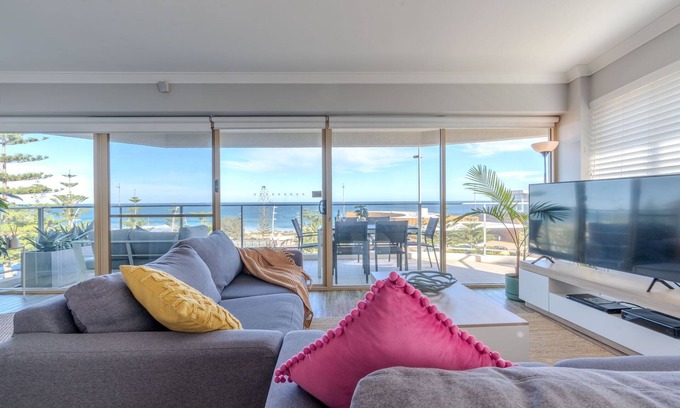 Scarborough Apartment | The Ultimate Beach Break
