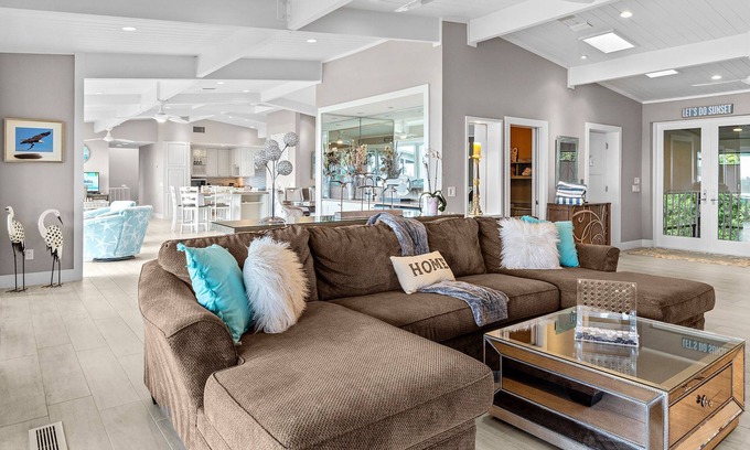 Captiva House | The ultimate Captiva vacation home! Enjoy breathtaking water views!